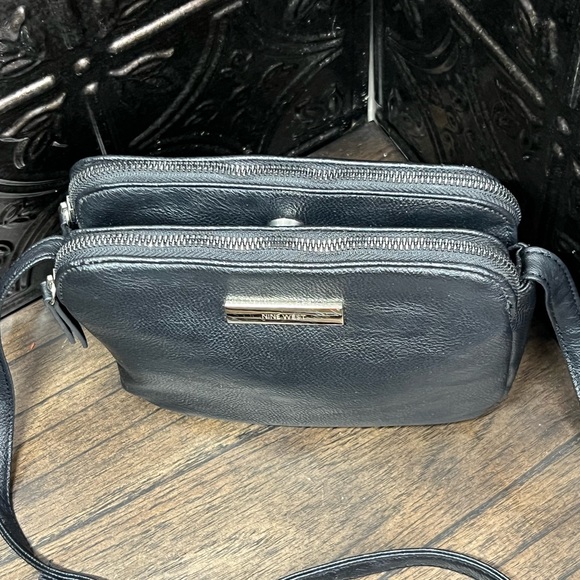 Nine West Crossbody - Picture 4 of 12